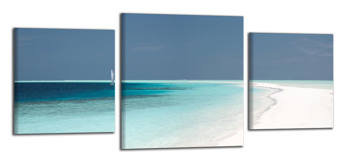 Panoramatický obraz Pláž a plachetnica